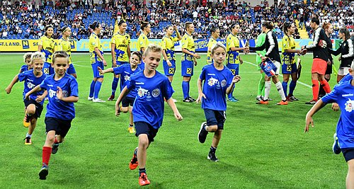 SKN St. Poelten - Paris SG