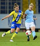 04.10.2017, Frauenfu�ball, Womans Champions League, NV Arena, SKN St. Poelten, Manchester City<br>PINTHER Viktoria, WALSH Keira<br><br>Copyright / www. sportfotos. at<br>Missongasse 21<br>A - 3500 Krems<br>zierlinger@sportfotos.at<br>www.sportfotos.at<br>Kremser Bank <br>BIC SPKDAT21XXX<br>IBAN AT392022800704000918<br>