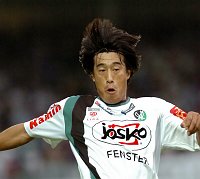 30.07.2005<br>Austria - Ried 2:0 (1:0)<br>SEO Jung-Won<br>6. Minute