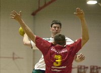 12.11.2003<br>Krems - Hard/32:27 (16:11)<br>AMBRUS Jozsef (Krems)<br>UBOZHANKA Siergej (Hard)