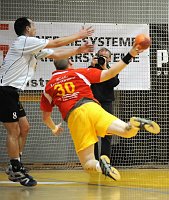 06.12.2008<br>UHK Krems - UHC Tulln/37:19 (16:10)<br>BOSZO Andras, LINT Werner, SOMMER Horst(Fotograf)