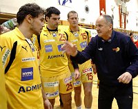 23.11.2008<br>UHK Krems - Pfadi Winterthur/34:30<br>Auszeit Krems, CHALUPA Georg, PESIC Rados, VIZVARY Kristof, SZILAGYI Stefan