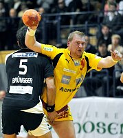 23.11.2008<br>UHK Krems - Pfadi Winterthur/34:30<br>BRUENGGER Adrian, LINT Werner<br>Auaaaaahhhh!!!<br>Gehts da ans Eingemachte?<br>