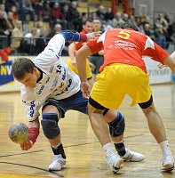 04.03.2009<br>UHK Krems - HC Hard/27:27 (13:10)<br>VALKOVSKIS Margots, BELAS Ivica