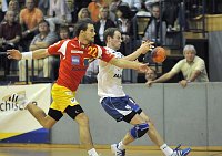 13.09.2008<br>UHK Krems - HC Hard/30:26<br>CHALUPA Georg(jun), JOCHUM Michael, CHALUPA Guenther (sen., im Hintergrund)