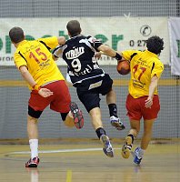 17.12.2008<br>UHK Krems - ULZ Schwaz/31:22 (12:10)<br>VIZVARY Kristof, POEHL Philipp, SCHOPF Tobias<br>