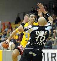 17.12.2008<br>UHK Krems - ULZ Schwaz/31:22 (12:10)<br>BELAS Ivica, GOWIN Grzegorz