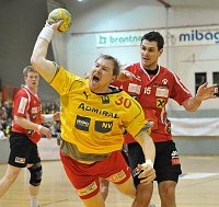 27.03.2010<br>UHK Krems - HIT Innsbruck/35:27 (18:14)<br>MAREK Peter, LINT Werner, SIMUNIC Josip