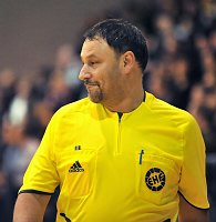 10.10.2009<br>UHK Krems - SG Westwien/27:26 (13:14)<br>REISINGER Gerhard (Schiri)