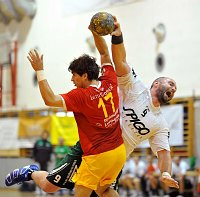 10.10.2009<br>UHK Krems - SG Westwien/27:26 (13:14)<br>SCHOPF Tobias, KNABL Roland<br>