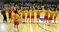 03.10.2008<br>UHK Krems - UHC Tulln/36:25 (15:10)<br>UHK.Mannschaft vor Fantribuene
