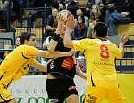 17.12.2010<br>UHK Krems - HIT Tirol/26:26 (12:12)<br>BELAS Ivica, BABARSKAS Povilas, BOZSO Andras