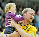 04.09.2010<br>UHK Krems - Union Leoben/33:19 (13:10)<br>LINT Werner mit Tochter<br>