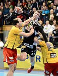 09.02.2013, Krems, Handball, Handball Liga Austria, HLA, MPO, UHK Krems - Fivers WAT Margareten,<br>MITKOV Vlatko, KIRVELIAVICIUS Romas, VISY Norbert<br><br>Copyright DIENER / Zierlinger Karl<br>Marktgasse 3-7 / 4 / 5 / 21<br>A-1090 Wien<br>Telefax +43 1 955 32 35<br>Mobil +43 676 629 98 51<br>BA-CA<br>Bank Nr. 12000<br>Account Nr. 00712 223 783<br>e-mail: agentur@diener.at<br>Datenbank: www.diener.at