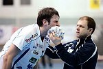 23.03.2013, Krems, Handball, Handball Liga Austria, HLA, MPO, UHK Krems - HC Hard,<br>TANASKOVIC Marko, Masseur<br><br>Copyright DIENER / Zierlinger Karl<br>Marktgasse 3-7 / 4 / 5 / 21<br>A-1090 Wien<br>Telefax +43 1 955 32 35<br>Mobil +43 676 629 98 51<br>BA-CA<br>Bank Nr. 12000<br>Account Nr. 00712 223 783<br>e-mail: agentur@diener.at<br>Datenbank: www.diener.at