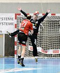 23.03.2013, Krems, Handball, Handball Liga Austria, HLA, MPO, UHK Krems - HC Hard,<br>MITKOV Vlatko, DOKNIC Golub<br><br>Copyright DIENER / Zierlinger Karl<br>Marktgasse 3-7 / 4 / 5 / 21<br>A-1090 Wien<br>Telefax +43 1 955 32 35<br>Mobil +43 676 629 98 51<br>BA-CA<br>Bank Nr. 12000<br>Account Nr. 00712 223 783<br>e-mail: agentur@diener.at<br>Datenbank: www.diener.at