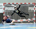 09.03.2013, Krems, Handball, Handball Liga Austria, HLA, MPO, UHK Krems, Union Leoben<br>SURAC Domagoj, FILTWIESER Wolfgang<br><br><br>Copyright DIENER / Zierlinger Karl<br>Marktgasse 3-7 / 4 / 5 / 21<br>A-1090 Wien<br>Telefax +43 1 955 32 35<br>Mobil +43 676 629 98 51<br>BA-CA<br>Bank Nr. 12000<br>Account Nr. 00712 223 783<br>e-mail: agentur@diener.at<br>Datenbank: www.diener.at