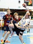 09.03.2013, Krems, Handball, Handball Liga Austria, HLA, MPO, UHK Krems, Union Leoben<br>SCHWARZ Andreas, LINT Werner<br><br><br>Copyright DIENER / Zierlinger Karl<br>Marktgasse 3-7 / 4 / 5 / 21<br>A-1090 Wien<br>Telefax +43 1 955 32 35<br>Mobil +43 676 629 98 51<br>BA-CA<br>Bank Nr. 12000<br>Account Nr. 00712 223 783<br>e-mail: agentur@diener.at<br>Datenbank: www.diener.at