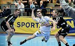 13.04.2013, Krems, Handball, OEHB Cup, Final Four der Herren, Halbfinale, Fivers WAT Margareten - ULZ Schwaz,<br>ANDRIUSKA Mindaugas, FUGER Martin, RACKAUSKAS Andrius<br><br>Copyright DIENER / Zierlinger Karl<br>Marktgasse 3-7 / 4 / 5 / 21<br>A-1090 Wien<br>Telefax +43 1 955 32 35<br>Mobil +43 676 629 98 51<br>BA-CA<br>Bank Nr. 12000<br>Account Nr. 00712 223 783<br>e-mail: agentur@diener.at<br>Datenbank: www.diener.at