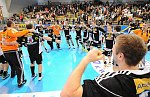 14.04.2013, Krems, Handball, OEHB Cup, Final Four der Herren, Finale, Fivers WAT Margareten - HC Hard,<br>Jubel der Fivers<br><br>Copyright DIENER / Zierlinger Karl<br>Marktgasse 3-7 / 4 / 5 / 21<br>A-1090 Wien<br>Telefax +43 1 955 32 35<br>Mobil +43 676 629 98 51<br>BA-CA<br>Bank Nr. 12000<br>Account Nr. 00712 223 783<br>e-mail: agentur@diener.at<br>Datenbank: www.diener.at