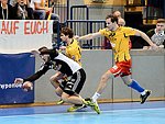 26.10.2012, Krems, Handball, Handball Liga Austria, HLA, GD, UHK Krems - Fivers WAT Margareten,<br>ZIURA Vytautas, SCHOPF Tobias, CHALUPA Georg<br><br>Copyright DIENER / Zierlinger Karl<br>Marktgasse 3-7 / 4 / 5 / 21<br>A-1090 Wien<br>Telefax +43 1 955 32 35<br>Mobil +43 676 629 98 51<br>BA-CA<br>Bank Nr. 12000<br>Account Nr. 00712 223 783<br>e-mail: agentur@diener.at<br>Datenbank: www.diener.at