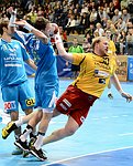 22.09.2012, Krems, Handball, Handball Liga Austria, HLA, GD, UHK Krems - HC Linz,<br>STACHELBERGER Andreas, LINT Werner<br><br>Copyright DIENER / Zierlinger Karl<br>Marktgasse 3-7 / 4 / 5 / 21<br>A-1090 Wien<br>Telefax +43 1 955 32 35<br>Mobil +43 676 629 98 51<br>BA-CA<br>Bank Nr. 12000<br>Account Nr. 00712 223 783<br>e-mail: agentur@diener.at<br>Datenbank: www.diener.at