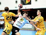 06.10.2012, Krems, Handball, Handball Liga Austria, HLA, GD, UHK Krems - HSG  Baernbach / Koeflach,<br>CHALUPA Georg, MIKANOVIC Sasa, BELAS Ivica<br><br><br>Copyright DIENER / Zierlinger Karl<br>Marktgasse 3-7 / 4 / 5 / 21<br>A-1090 Wien<br>Telefax +43 1 955 32 35<br>Mobil +43 676 629 98 51<br>BA-CA<br>Bank Nr. 12000<br>Account Nr. 00712 223 783<br>e-mail: agentur@diener.at<br>Datenbank: www.diener.at