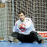 13.10.2012, Krems, Handball, Handball Liga Austria, HLA, GD, UHK Krems, ULZ Schwaz, <br>AIGNER Christian<br><br><br>Copyright DIENER / Zierlinger Karl<br>Marktgasse 3-7 / 4 / 5 / 21<br>A-1090 Wien<br>Telefax +43 1 955 32 35<br>Mobil +43 676 629 98 51<br>BA-CA<br>Bank Nr. 12000<br>Account Nr. 00712 223 783<br>e-mail: agentur@diener.at<br>Datenbank: www.diener.at