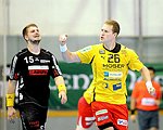 13.10.2012, Krems, Handball, Handball Liga Austria, HLA, GD, UHK Krems, ULZ Schwaz, <br>POSCH Fabian, VIZVARY Krisrtof<br><br><br>Copyright DIENER / Zierlinger Karl<br>Marktgasse 3-7 / 4 / 5 / 21<br>A-1090 Wien<br>Telefax +43 1 955 32 35<br>Mobil +43 676 629 98 51<br>BA-CA<br>Bank Nr. 12000<br>Account Nr. 00712 223 783<br>e-mail: agentur@diener.at<br>Datenbank: www.diener.at