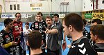 17.04.2014, Krems, Handball, Handball Liga Austria, HLA, OPO, UHK Krems, Bregenz,<br>Timeout Bregenz<br><br><br>Copyright DIENER / Karl Zierlinger<br>Marktgasse 3-7 / 4 / 5 / 21<br>A-1090 Wien<br>Telefax +43 1 955 32 35<br>Mobil +43 676 629 98 51<br>BA-CA<br>Bank Nr. 12000<br>Account Nr. 00712 223 783<br>e-mail: agentur@diener.at<br>Datenbank: www.diener.at