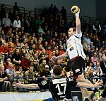 20.11.2013, Krems, Handball, Handball Liga Austria, HLA, GD, UHK Krems, Bregenz,<br>WATZL Gernot, MITKOV Vlatko<br><br><br>Copyright DIENER / Karl Zierlinger<br>Marktgasse 3-7 / 4 / 5 / 21<br>A-1090 Wien<br>Telefax +43 1 955 32 35<br>Mobil +43 676 629 98 51<br>BA-CA<br>Bank Nr. 12000<br>Account Nr. 00712 223 783<br>e-mail: agentur@diener.at<br>Datenbank: www.diener.at