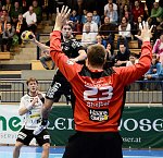 20.11.2013, Krems, Handball, Handball Liga Austria, HLA, GD, UHK Krems, Bregenz,<br>VISY Norbert, HARRICH Peter, SHEJBAL Mihal<br><br><br>Copyright DIENER / Karl Zierlinger<br>Marktgasse 3-7 / 4 / 5 / 21<br>A-1090 Wien<br>Telefax +43 1 955 32 35<br>Mobil +43 676 629 98 51<br>BA-CA<br>Bank Nr. 12000<br>Account Nr. 00712 223 783<br>e-mail: agentur@diener.at<br>Datenbank: www.diener.at