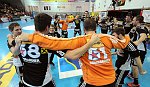 27.10.2013, Krems, Handball, Handball Liga Austria, HLA, MPO, UHK Krems - Fivers WAT Margareten,<br>Siegesjubel Fivers<br><br>Copyright DIENER / Zierlinger Karl<br>Marktgasse 3-7 / 4 / 5 / 21<br>A-1090 Wien<br>Telefax +43 1 955 32 35<br>Mobil +43 676 629 98 51<br>BA-CA<br>Bank Nr. 12000<br>Account Nr. 00712 223 783<br>e-mail: agentur@diener.at<br>Datenbank: www.diener.at