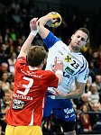 14.12.2013, Krems, Handball, Handball Liga Austria, HLA, GD, UHK Krems, HC Hard,<br>BABARSKAS Gerdas, KRSMANCIC Marko<br><br><br>Copyright DIENER / Zierlinger Karl<br>Marktgasse 3-7 / 4 / 5 / 21<br>A-1090 Wien<br>Telefax +43 1 955 32 35<br>Mobil +43 676 629 98 51<br>BA-CA<br>Bank Nr. 12000<br>Account Nr. 00712 223 783<br>e-mail: agentur@diener.at<br>Datenbank: www.diener.at
