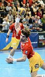 14.12.2013, Krems, Handball, Handball Liga Austria, HLA, GD, UHK Krems, HC Hard,<br>SCHOPF Tobias<br><br><br>Copyright DIENER / Zierlinger Karl<br>Marktgasse 3-7 / 4 / 5 / 21<br>A-1090 Wien<br>Telefax +43 1 955 32 35<br>Mobil +43 676 629 98 51<br>BA-CA<br>Bank Nr. 12000<br>Account Nr. 00712 223 783<br>e-mail: agentur@diener.at<br>Datenbank: www.diener.at
