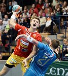 12.10.2013, Krems, Handball, Handball Liga Austria, HLA, GD, UHK Krems - HC Linz,<br>NEUHOLD Christoph, PAPASCH Manuel<br><br><br>Copyright DIENER / Zierlinger Karl<br>Marktgasse 3-7 / 4 / 5 / 21<br>A-1090 Wien<br>Telefax +43 1 955 32 35<br>Mobil +43 676 629 98 51<br>BA-CA<br>Bank Nr. 12000<br>Account Nr. 00712 223 783<br>e-mail: agentur@diener.at<br>Datenbank: www.diener.at