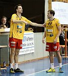 07.09.2013, Krems, Handball, Handball Liga Austria, HLA, GD, UHK Krems - HSG  Baernbach / Koeflach,<br>BELAS Ivica, CHALUPA Georg<br><br><br><br>Copyright DIENER / Zierlinger Karl<br>Marktgasse 3-7 / 4 / 5 / 21<br>A-1090 Wien<br>Telefax +43 1 955 32 35<br>Mobil +43 676 629 98 51<br>BA-CA<br>Bank Nr. 12000<br>Account Nr. 00712 223 783<br>e-mail: agentur@diener.at<br>Datenbank: www.diener.at