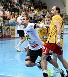 07.09.2013, Krems, Handball, Handball Liga Austria, HLA, GD, UHK Krems - HSG  Baernbach / Koeflach,<br>HALLMANN Christian, BABARSKAS Gerdas, MITKOV Vlatko<br><br><br><br>Copyright DIENER / Zierlinger Karl<br>Marktgasse 3-7 / 4 / 5 / 21<br>A-1090 Wien<br>Telefax +43 1 955 32 35<br>Mobil +43 676 629 98 51<br>BA-CA<br>Bank Nr. 12000<br>Account Nr. 00712 223 783<br>e-mail: agentur@diener.at<br>Datenbank: www.diener.at