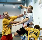 07.09.2013, Krems, Handball, Handball Liga Austria, HLA, GD, UHK Krems - HSG  Baernbach / Koeflach,<br>MITKOV Vlatko, KOLAR Goran, VISY Norbert<br><br><br><br>Copyright DIENER / Zierlinger Karl<br>Marktgasse 3-7 / 4 / 5 / 21<br>A-1090 Wien<br>Telefax +43 1 955 32 35<br>Mobil +43 676 629 98 51<br>BA-CA<br>Bank Nr. 12000<br>Account Nr. 00712 223 783<br>e-mail: agentur@diener.at<br>Datenbank: www.diener.at