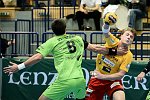30.11.2013, Krems, Handball, Handball Liga Austria, HLA, GD, UHK Krems, SG Westwien,<br>STRAZDAS Augustas, NEUHOLD Christoph<br><br><br><br>Copyright DIENER / Zierlinger Karl<br>Marktgasse 3-7 / 4 / 5 / 21<br>A-1090 Wien<br>Telefax +43 1 955 32 35<br>Mobil +43 676 629 98 51<br>BA-CA<br>Bank Nr. 12000<br>Account Nr. 00712 223 783<br>e-mail: agentur@diener.at<br>Datenbank: www.diener.at
