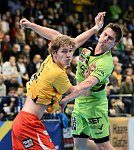 30.11.2013, Krems, Handball, Handball Liga Austria, HLA, GD, UHK Krems, SG Westwien,<br>BABARSKAS Gerdas, JOCHMANN Jakob<br><br><br><br>Copyright DIENER / Zierlinger Karl<br>Marktgasse 3-7 / 4 / 5 / 21<br>A-1090 Wien<br>Telefax +43 1 955 32 35<br>Mobil +43 676 629 98 51<br>BA-CA<br>Bank Nr. 12000<br>Account Nr. 00712 223 783<br>e-mail: agentur@diener.at<br>Datenbank: www.diener.at