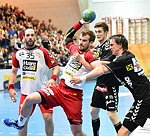 16.05.2016, Krems, Handball, Handball Liga Austria, HLA, HF, UHK Krems, WAT Margareten,<br>SURAC Domagoj, FEICHTINGER Sebastian, BILYK Nikola, KOLAR Markus<br><br><br><br>Copyright DIENER / Zierlinger<br>Marktgasse 3-7 / 4 / 5 / 21<br>A-1090 Wien<br>Telefax +43 1 955 32 35<br>Mobil +43 676 629 98 51<br>BA-CA<br>Bank Nr. 12000<br>Account Nr. 00712 223 783<br>e-mail: agentur@diener.at<br>Datenbank: www.diener.at
