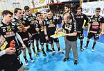 16.05.2016, Krems, Handball, Handball Liga Austria, HLA, HF, UHK Krems, WAT Margareten,<br>Timeout Margareten<br><br><br><br>Copyright DIENER / Zierlinger<br>Marktgasse 3-7 / 4 / 5 / 21<br>A-1090 Wien<br>Telefax +43 1 955 32 35<br>Mobil +43 676 629 98 51<br>BA-CA<br>Bank Nr. 12000<br>Account Nr. 00712 223 783<br>e-mail: agentur@diener.at<br>Datenbank: www.diener.at