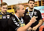16.05.2016, Krems, Handball, Handball Liga Austria, HLA, HF, UHK Krems, WAT Margareten,<br>Timeout Margareten<br><br><br><br>Copyright DIENER / Zierlinger<br>Marktgasse 3-7 / 4 / 5 / 21<br>A-1090 Wien<br>Telefax +43 1 955 32 35<br>Mobil +43 676 629 98 51<br>BA-CA<br>Bank Nr. 12000<br>Account Nr. 00712 223 783<br>e-mail: agentur@diener.at<br>Datenbank: www.diener.at