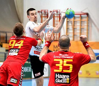 6749_Kulenovic