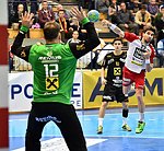 20.11.2015, Krems, Handball, Handball Liga Austria, HLA, GD, UHK Krems - HSG  Baernbach / Koeflach,<br>SZABO Peter, BELLINA Alexander, SCHOPF Tobias<br><br><br><br>Copyright DIENER / Zierlinger<br>Marktgasse 3-7 / 4 / 5 / 21<br>A-1090 Wien<br>Telefax +43 1 955 32 35<br>Mobil +43 676 629 98 51<br>BA-CA<br>Bank Nr. 12000<br>Account Nr. 00712 223 783<br>e-mail: agentur@diener.at<br>Datenbank: www.diener.at