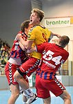 26.09.2015, Krems, Handball, Handball Liga Austria, HLA, GD, UHK Krems, WAT Margareten,<br>KOLAR Markus, NEUHOLD Christoph, ZIURA Vytautas<br><br><br><br>Copyright DIENER / Zierlinger<br>Marktgasse 3-7 / 4 / 5 / 21<br>A-1090 Wien<br>Telefax +43 1 955 32 35<br>Mobil +43 676 629 98 51<br>BA-CA<br>Bank Nr. 12000<br>Account Nr. 00712 223 783<br>e-mail: agentur@diener.at<br>Datenbank: www.diener.at