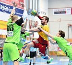 28.04.2017,  Krems,  Handball,  Handball Liga Austria,  HLA, 3.VF,  UHK Krems,  SG Westwien<br>JELINEK Wilhelm, FEICHTINGER Sebastian, PRATSCHNER Simon<br><br><br>Copyright DIENER / Zierlinger <br>Marktgasse 3-7 / 4 / 5 / 21<br>A-1090 Wien<br>Telefax +43 1 955 32 35<br>Mobil +43 676 629 98 51<br>BA-CA<br>Bank Nr. 12000<br>Account Nr. 00712 223 783<br>e-mail: agentur@diener.at<br>Datenbank: www.diener.at