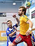 25.11.2016, Krems, Handball, Handball Liga Austria, HLA, GD, UHK Krems, HC Linz,<br>VUCKOVIC Gojko, FEICHTINGER Sebastian<br><br><br><br>Copyright / www. sportfotos. at<br>Missongasse 21<br>A - 3500 Krems<br>zierlinger@sportfotos.at<br>www.sportfotos.at<br>Kremser Bank <br>BIC SPKDAT21XXX<br>IBAN AT392022800704000918