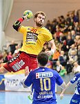 25.11.2016, Krems, Handball, Handball Liga Austria, HLA, GD, UHK Krems, HC Linz,<br>FEICHTINGER Sebastian, KAINMUELLER Klemens<br><br><br><br>Copyright / www. sportfotos. at<br>Missongasse 21<br>A - 3500 Krems<br>zierlinger@sportfotos.at<br>www.sportfotos.at<br>Kremser Bank <br>BIC SPKDAT21XXX<br>IBAN AT392022800704000918